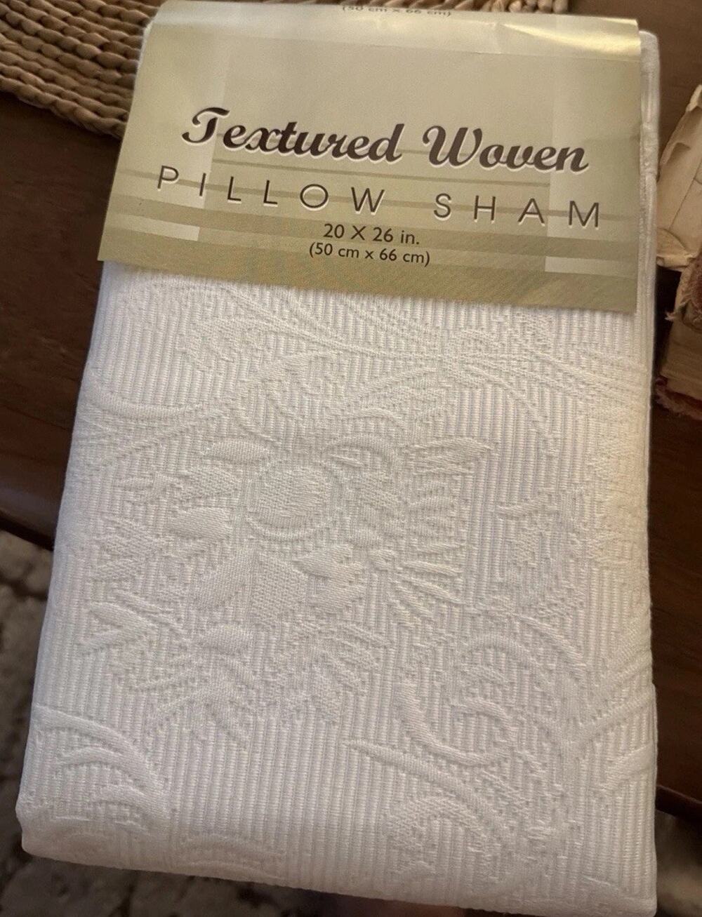 Matelasse Queen Pillow Shams 2 White Floral cotton standard sz Luxury 70/30